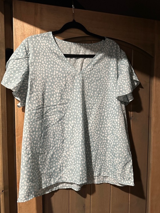 SHEIN Tops - SHEIN Light Blue V-Neck Flutter Sleeve Printed Top